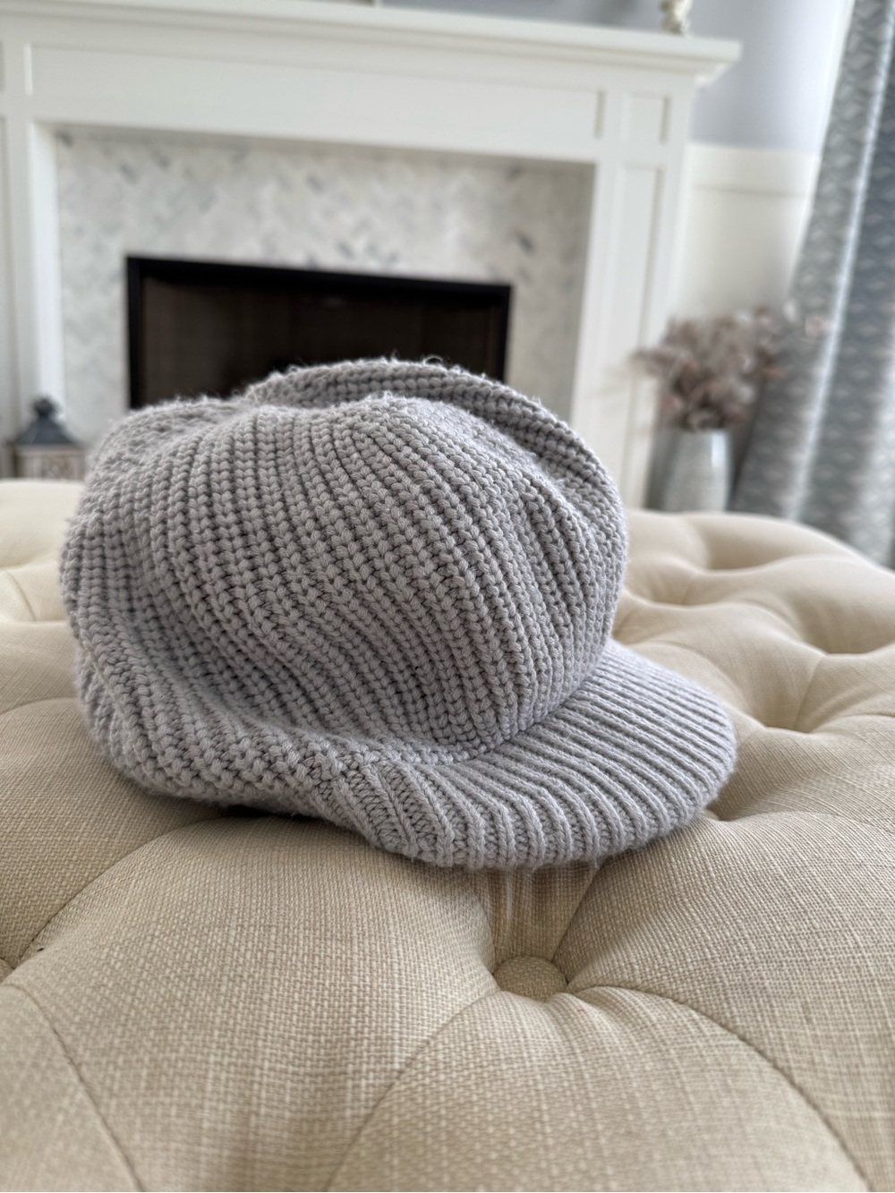 Knit Newsboy Cap - Light Gray